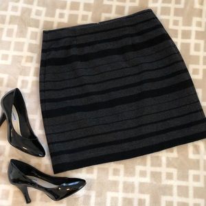 Banana Republic Gray/Black Wool Blend Mini Skirt